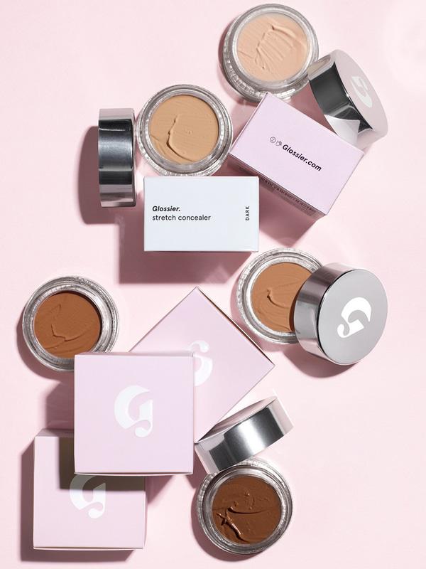 model carla in glossier stretch concealer ad